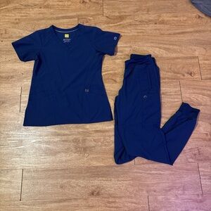 WonderWink Navy Scrub Top